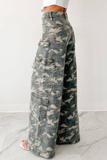 Load image into Gallery viewer, Camo Cargo Pants
