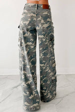 Load image into Gallery viewer, Camo Cargo Pants
